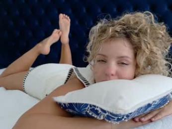 theislandgirl — Chaturbate recorded stream image, 09.10.2025 19:00