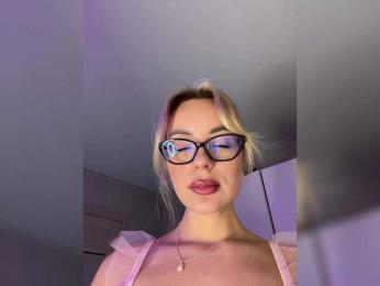 Mila-m — Bongacams recorded stream image, 09.10.2025 19:20