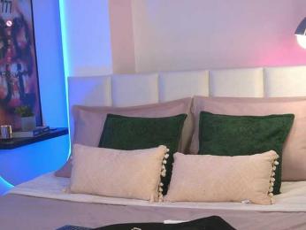 Carol-Ferrer — Bongacams recorded stream image, 09.10.2025 21:10