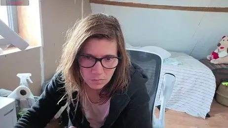 Lina_lou4 — Stripchat recorded stream image, 10.10.2025 11:40