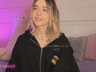 tammara1 — Camsoda recorded stream image, 11.10.2025 17:20