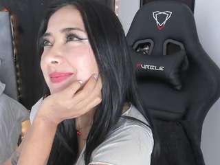 nicolepowell — Camsoda recorded stream image, 12.10.2025 00:00
