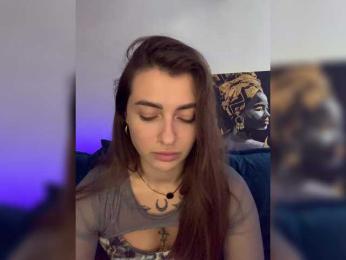 WILDGIRL — Bongacams recorded stream image, 12.10.2025 04:50