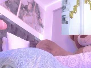 janeebony — Camsoda recorded stream image, 12.10.2025 15:40