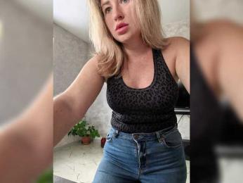 goddesssssss — Bongacams recorded stream screenshot (13 Oct 2025)