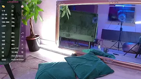 CutiePie69__ — Stripchat recorded stream screenshot (13 Oct 2025)