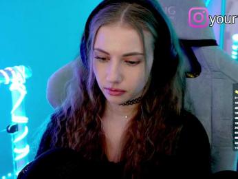 VikkiExtraCheese — Bongacams recorded stream image, 13.10.2025 19:10