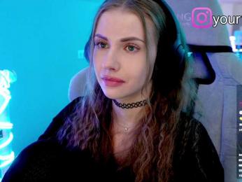 VikkiExtraCheese — Bongacams recorded stream image, 13.10.2025 19:10