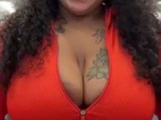 laylared — Camsoda recorded stream screenshot (14 Oct 2025)