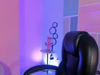meganwest — Camsoda recorded stream image, 14.10.2025 20:40