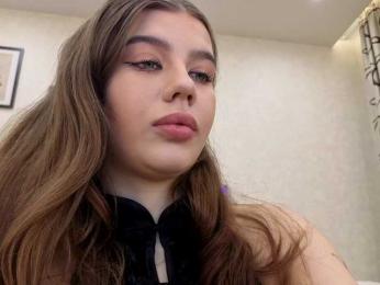 dolly-ll — Bongacams recorded stream image, 15.10.2025 13:20