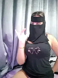 _arabica_ — Stripchat recorded stream image, 15.10.2025 17:10