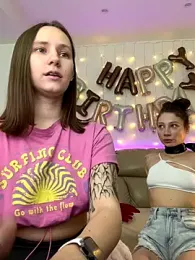 HotCaramellsTV — Stripchat recorded stream image, 16.10.2025 08:10