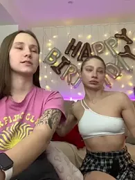 HotCaramellsTV — Stripchat recorded stream image, 16.10.2025 08:10