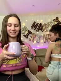 HotCaramellsTV — Stripchat recorded stream image, 16.10.2025 08:10