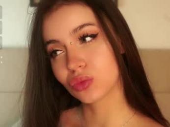 vivid_girls — Chaturbate recorded stream image, 17.10.2025 07:40