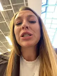 Sweet___Emily — Stripchat recorded stream image, 17.10.2025 13:10