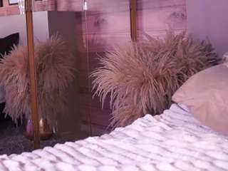 izzywild — Camsoda recorded stream image, 17.10.2025 11:00