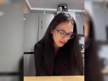 Potifays — Bongacams recorded stream screenshot (17 Oct 2025)