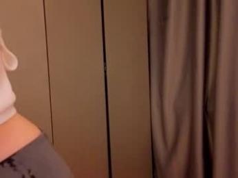 pamilarakestraw — Chaturbate recorded stream screenshot (17 Oct 2025)