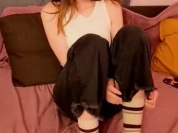 pamilarakestraw — Chaturbate recorded stream screenshot (17 Oct 2025)