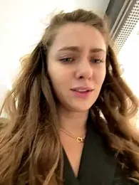 MariiD — Stripchat recorded stream image, 18.10.2025 06:50