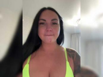 KROSHKA_N — Bongacams recorded stream image, 18.10.2025 09:20