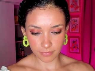 dani-moore — Camsoda recorded stream image, 20.02.2025 22:10