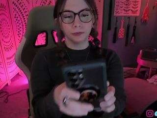 lila-ellis — Camsoda recorded stream image, 19.10.2025 10:30