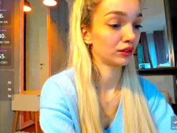 sassyt33n — Chaturbate recorded stream image, 19.10.2025 08:00