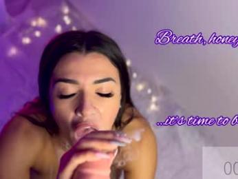 dakota_blare — Chaturbate recorded stream image, 19.10.2025 12:40