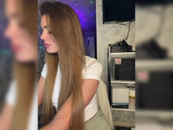 SweetyMia — Bongacams recorded stream screenshot (21 Oct 2025)