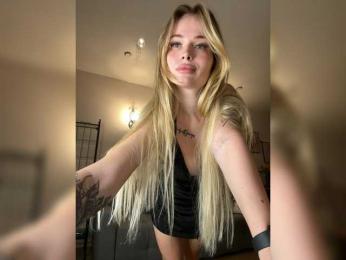 VladaMais — Bongacams recorded stream image, 21.10.2025 17:30