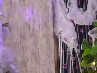 karlabart — Camsoda recorded stream image, 21.10.2025 20:00