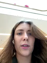 MariiD — Stripchat recorded stream image, 22.10.2025 09:10