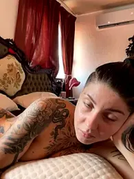 Izy_cute_ — Stripchat recorded stream image, 22.10.2025 17:10