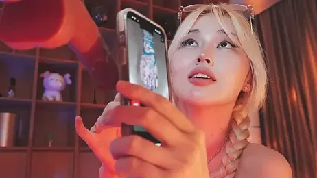 hyun_chia — Stripchat recorded stream screenshot (22 Oct 2025)