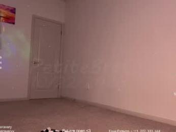 petitebrat — Chaturbate recorded stream image, 22.10.2025 17:10