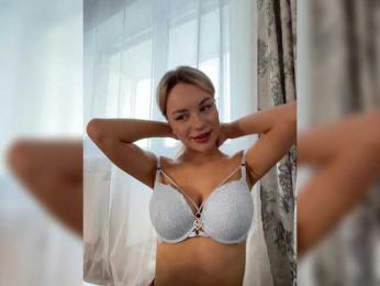 Mila-m — Bongacams recorded stream image, 21.02.2025 10:00