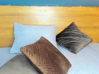 Zara Bliss — Flirt4free recorded stream screenshot (24 Oct 2025)