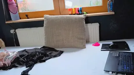 SherryOutdoor1 — Stripchat recorded stream screenshot (24 Oct 2025)