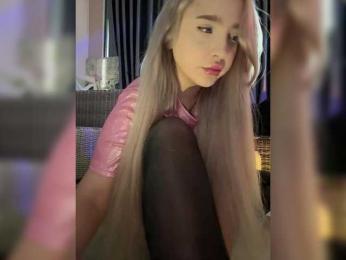 LittleDelora — Bongacams recorded stream screenshot (24 Oct 2025)