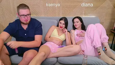 Ksenny — Stripchat recorded stream screenshot (24 Oct 2025)