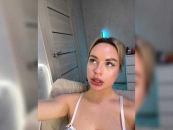 Mila-m — Bongacams recorded stream image, 24.10.2025 19:20