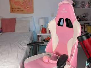 namiwolff — Camsoda recorded stream image, 24.10.2025 23:20
