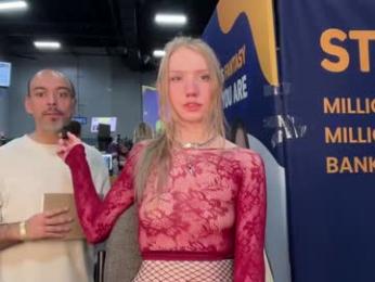 eve003300 — Chaturbate recorded stream image, 24.10.2025 21:20