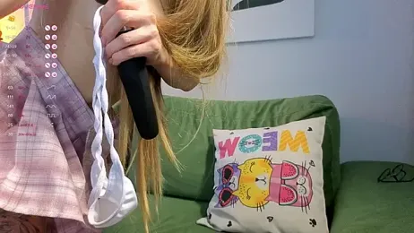 BritaKiss — Stripchat recorded stream image, 27.10.2025 02:10