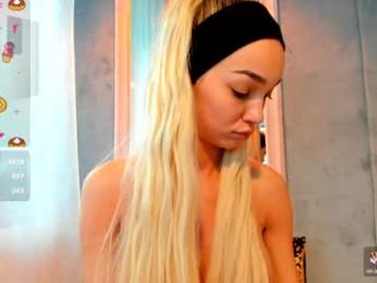 sassyt33n — Chaturbate recorded stream image, 27.10.2025 09:30