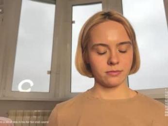 honey_sunshine — Chaturbate recorded stream image, 27.10.2025 09:10