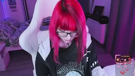 Yumi_Youkai — Stripchat recorded stream image, 27.10.2025 19:10